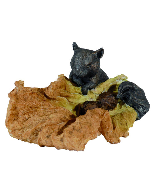 Natural Coll. Squirrel on leaf, 9.5cm